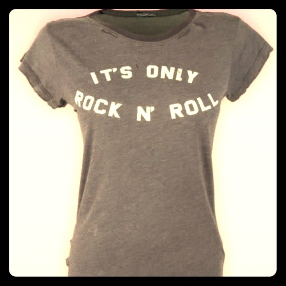 Want to buy this Wildfox tee!