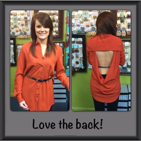 Open back with belt 💢traded💢