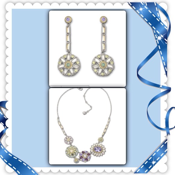 Set of authenic Swarovski!!!💝🎁🎄