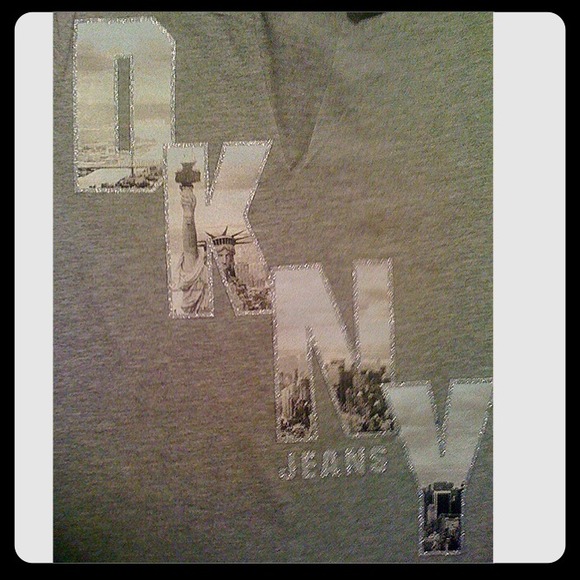 N.W. Circa 2008 DKNY City Logo Tee - Picture 2 of 3
