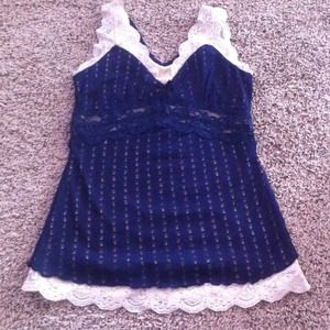 Studio Y adorable tank