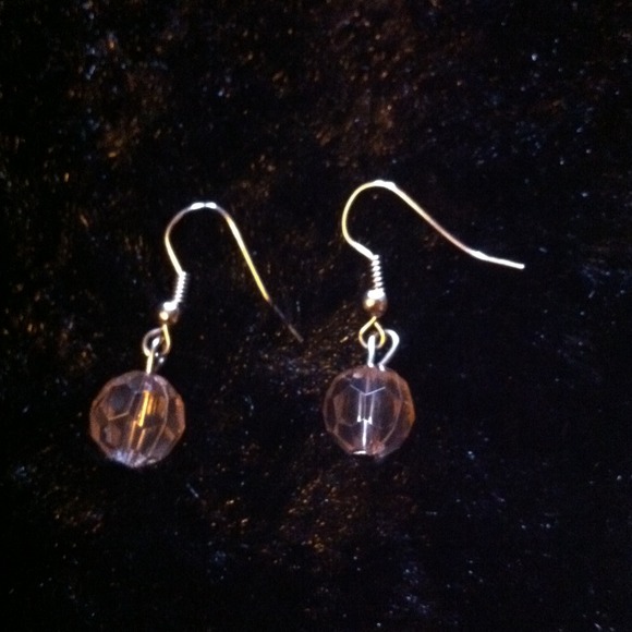 Champagne color teardrop bead& silvertone necklace - Picture 2 of 3