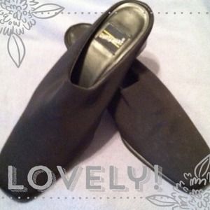 Slip On Pumps