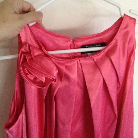 *Designer Dress* Bubble hem will steam before send - Picture 3 of 4