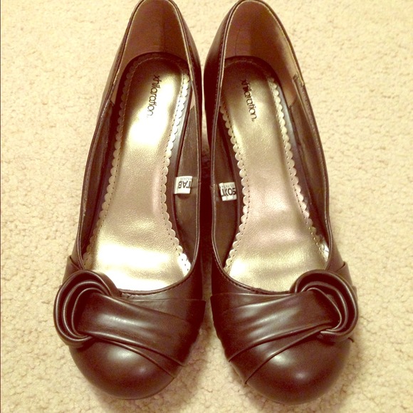 **RESERVED** Brown wedges