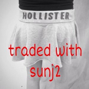 Hollister Dresses & Skirts - ❌Traded❌ Hollister sweat skirt Hollister Dresses & Skirts - ❌Traded❌ Hollister sweat skirt