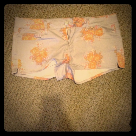 SOLD: AE Floral Shorts