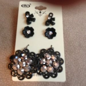 3 pairs fashion earrings