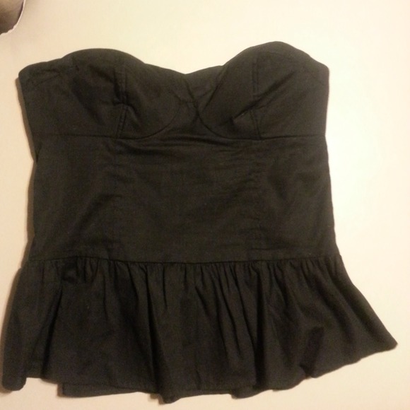 Strapless peplum top