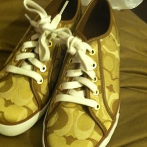 ✨REDUCED PRICE✨ Authentic Coach Sneakers