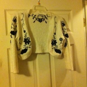 Crop sweater