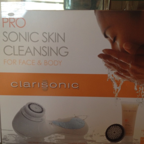 Clarisonic ultimate Pro .BNWT🎊🌹SALE!!! Now $170!