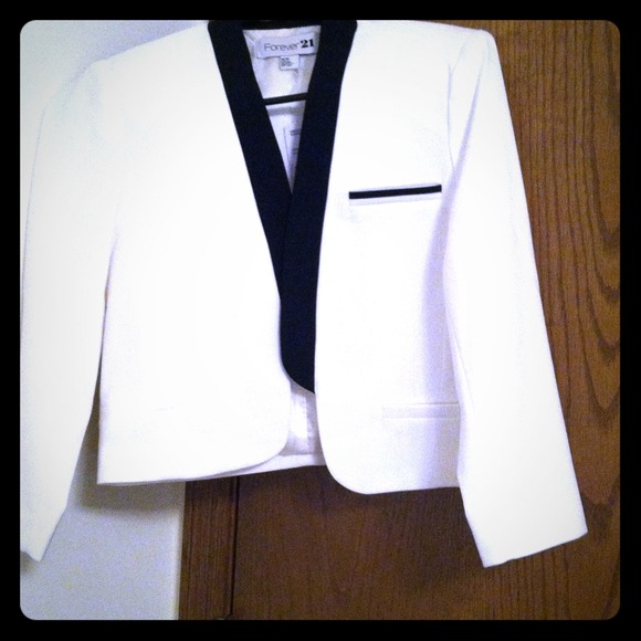**Never Worn** White Blazer with black trim