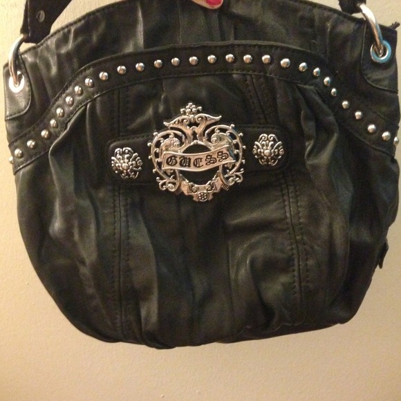 ❗❗REDUCED Guess - Leather black studded purse - Picture 2 of 4