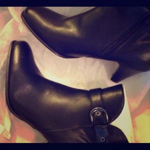 Covington Boots - 100% LEATHER ANKLE BOOTS Covington Boots - 100% LEATHER ANKLE BOOTS