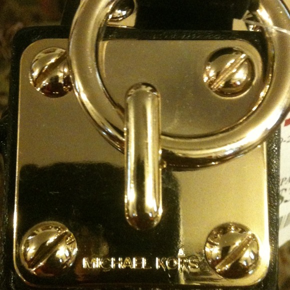 Michael kors belt .