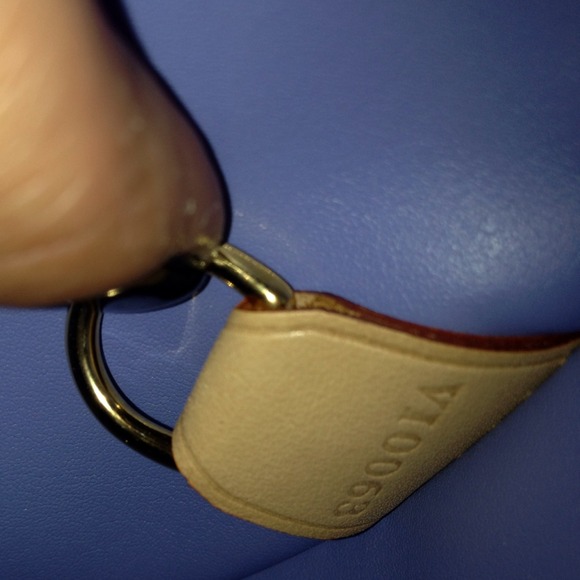 ๐ทSOLD๐ท100%AUTHENTIC LOUIS VUITTON BAG - Picture 3 of 4