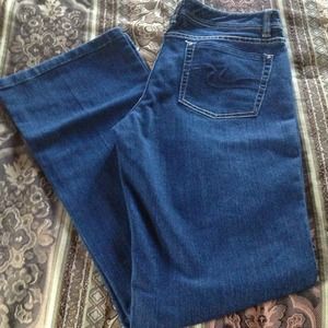 White House | Black Market Denim