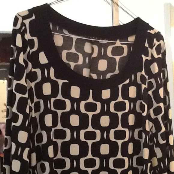Dress size xl. Designer tiana b - Picture 2 of 3