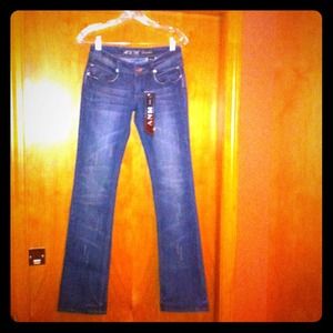 AnM jean size 25(2)