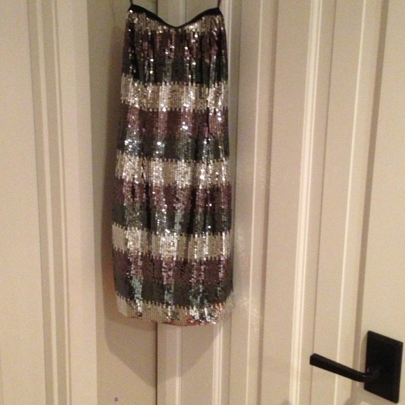 Strapless sequined dress!