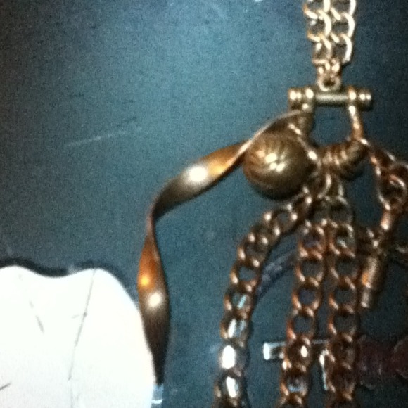 Vintage Cross Necklace - Picture 3 of 4