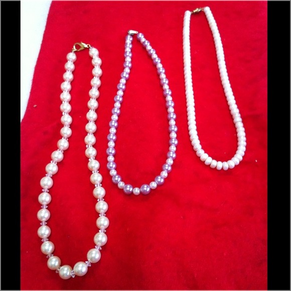 "16 Pearl Necklace