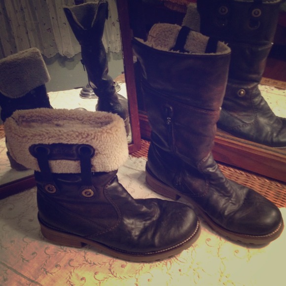 Reiker Fold-over Boot with Snap details