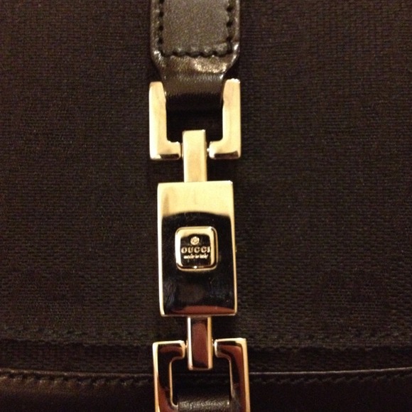 **SOLD!!!** Gucci Small Handbag - Picture 2 of 4