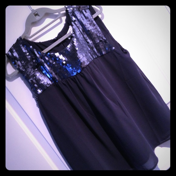 LOFT tank, great going out top! New with tags!