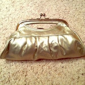 Gold clutch