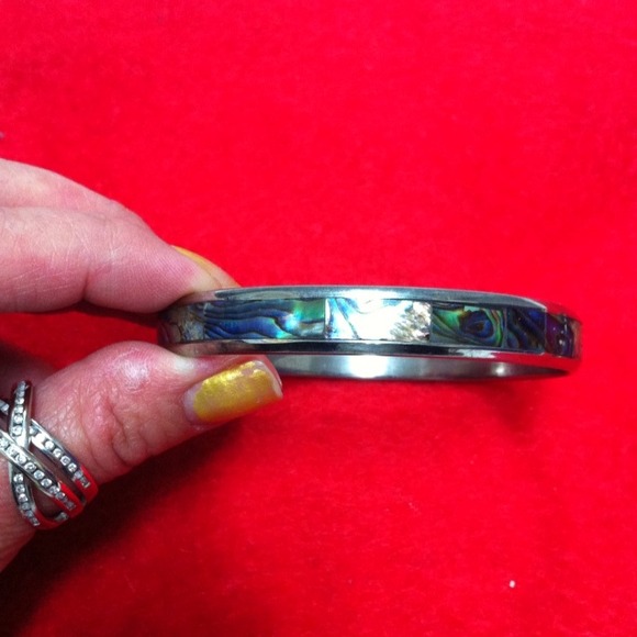 Bangle - Picture 2 of 3