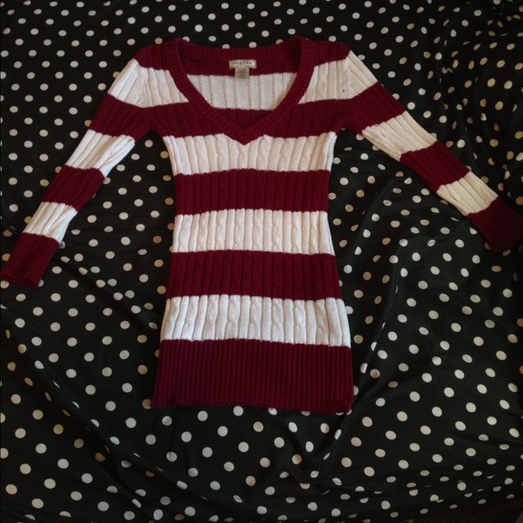 Arizona brand, wide neck, red and white sweater