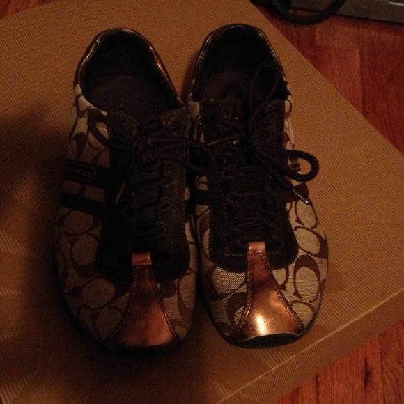 Coach Shoes - Authentic Coach Sneakers