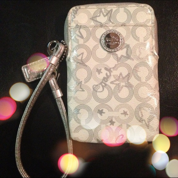 Coach Cell Phone Wrislet