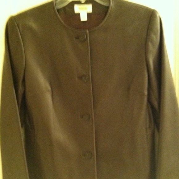 Dark brown leather ladies jacket