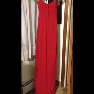 laundry Dresses - REDUCED! Beautiful Red Gown laundry Dresses - REDUCED! Beautiful Red Gown