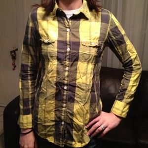 Black/yellow plaid shirt