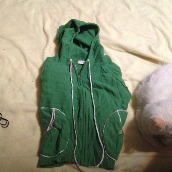 Sleeping On Snow green zipper jacket