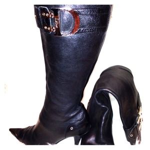 Christian Dior boots size 35 size 5 used