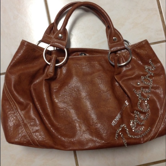 🚫🚫SOLD !!!!!!! Kenneth Cole reaction handbag
