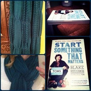 Bundle: TOMS Book & Scarf!