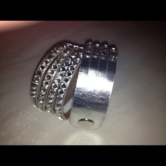 Silver wrap around bracelet