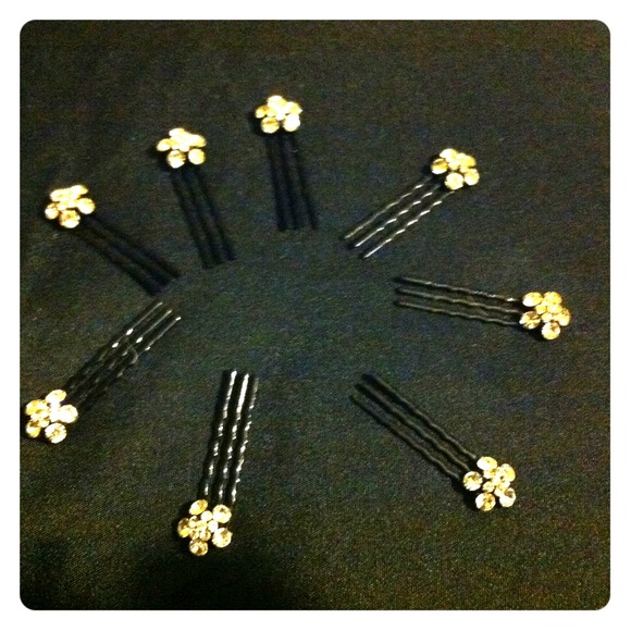 Sold  flower hair pins
