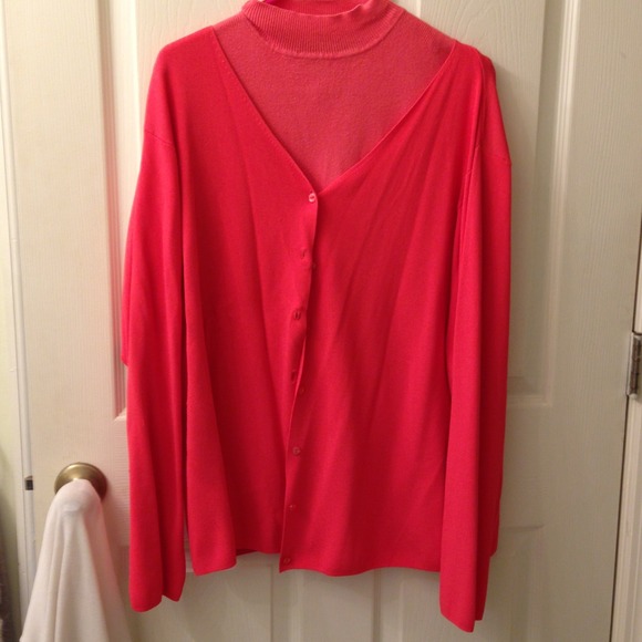 Orange sweater and shell