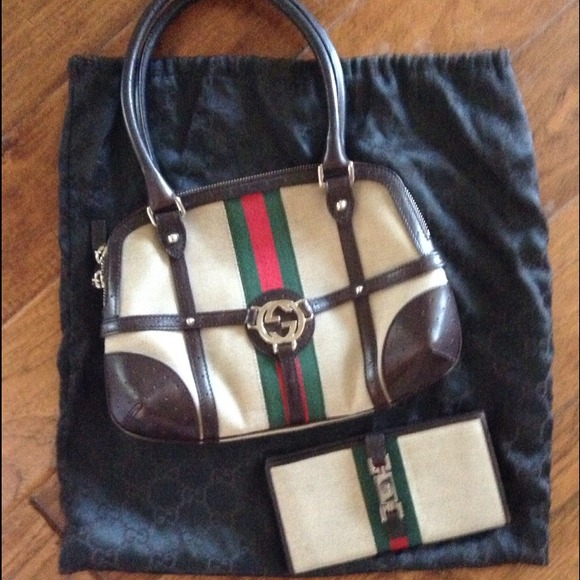 100% Authentic Gucci handbag & wallet