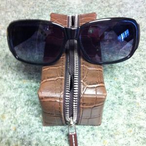 "RESERVED" Michael Kors sunglasses MK logo on side