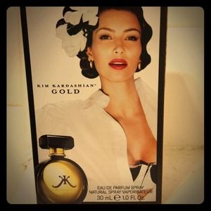 Kim Kardashian Limited edition parfume