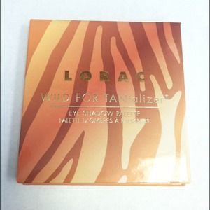 💰sold💰 eyeshadow quad and bronzer bundle☀