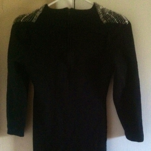 Adolfo NY black knit mini dress with sequins.❤ - Picture 4 of 4